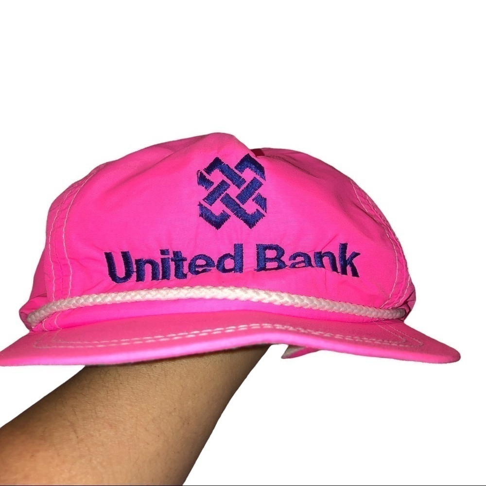 Vintage Hot Neon Pink Logo Trucker Cap Retro Party Cord Strap